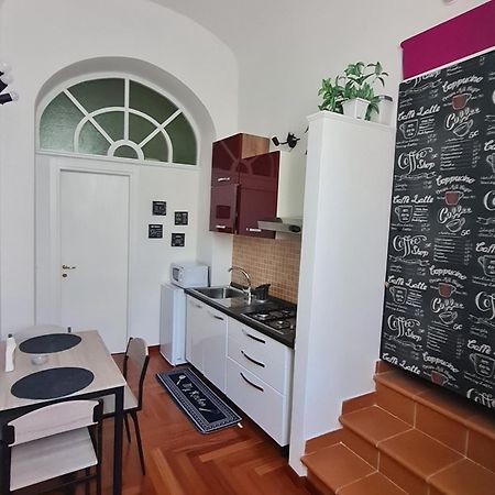 Casa Giulia Apartment ลาควิลา ภายนอก รูปภาพ