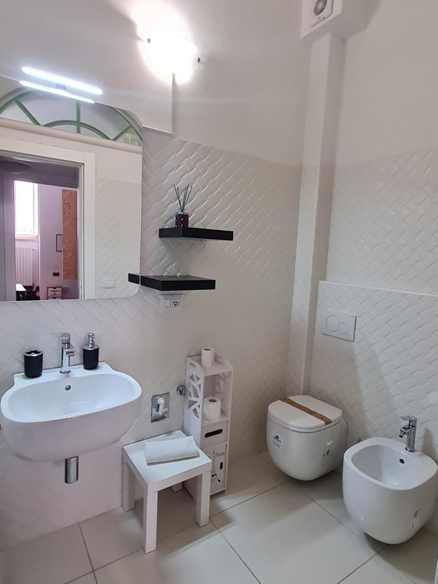 Casa Giulia Apartment ลาควิลา ภายนอก รูปภาพ